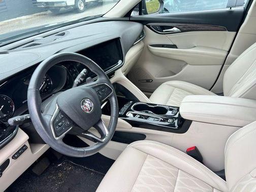 2022 Buick Envision FWD Avenir