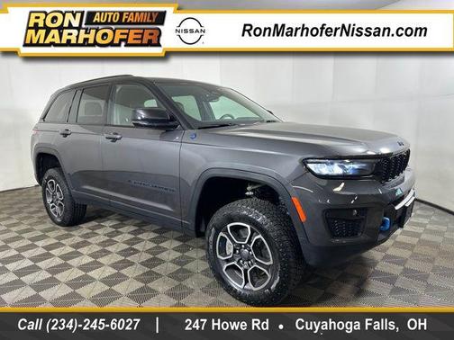 Baltic Gray Metallic Clearcoat 2022 Jeep Grand Cherokee 4xe Trailhawk