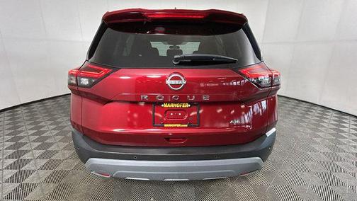 Scarlet Ember Tintcoat 2022 Nissan Rogue S