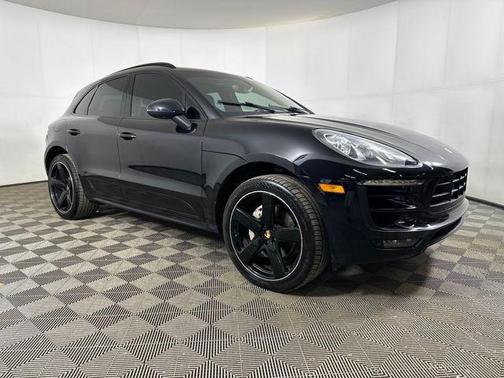 2015 Porsche Macan S