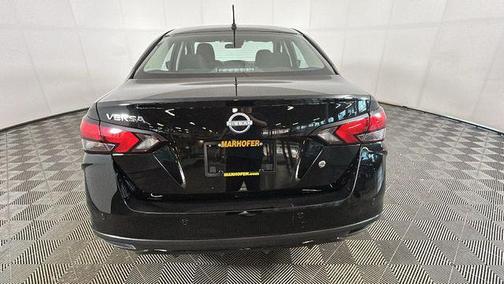 Super Black 2025 Nissan Versa 1.6 S