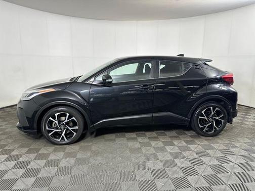 2020 Toyota C-HR XLE