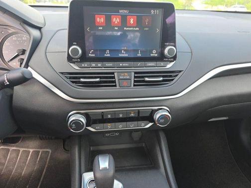 2025 Nissan Altima S FWD
