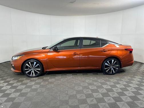 2019 Nissan Altima 2.5 SR