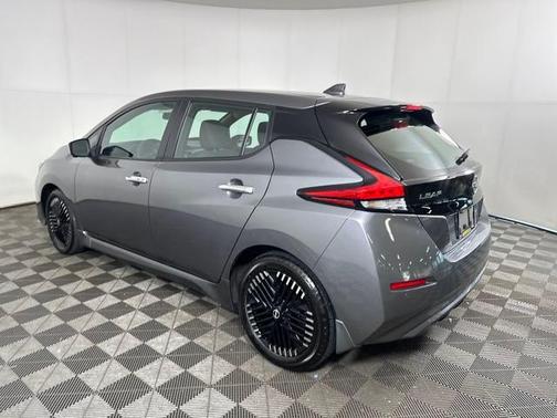 2023 Nissan Leaf SV PLUS 60 kWh