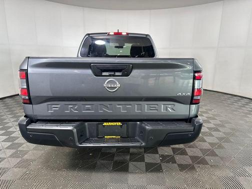 2023 Nissan Frontier S
