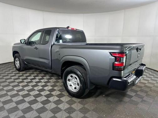 2023 Nissan Frontier S