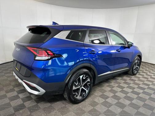 2025 Kia Sportage EX