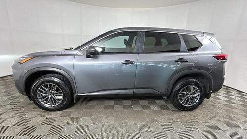 Gun Metallic 2022 Nissan Rogue S