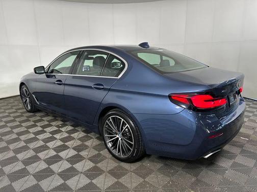 2023 BMW 530 i xDrive