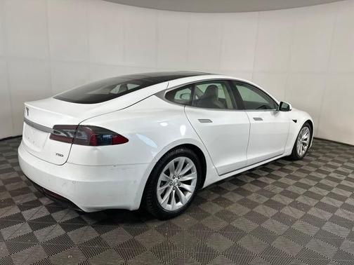 2016 Tesla Model S 75D