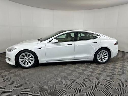2016 Tesla Model S 75D