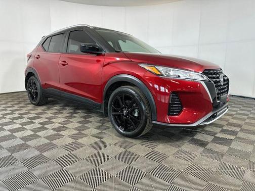 2022 Nissan Kicks SV