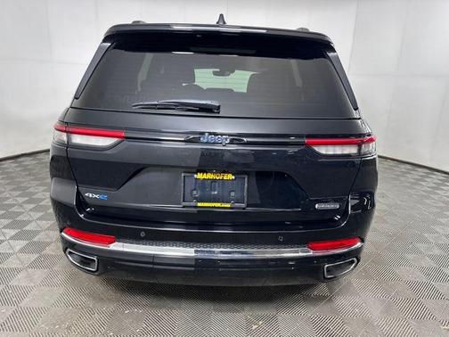 2023 Jeep Grand Cherokee 4xe Overland