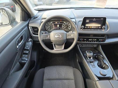 Gun Metallic 2026 Nissan Rogue SV