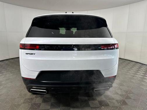 2024 Land Rover Range Rover Sport SE