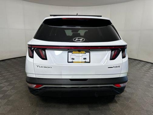 White Pearl 2024 Hyundai TUCSON Hybrid SEL Convenience