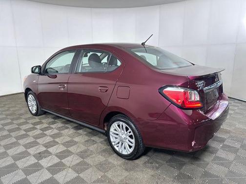 2024 Mitsubishi Mirage G4 LE