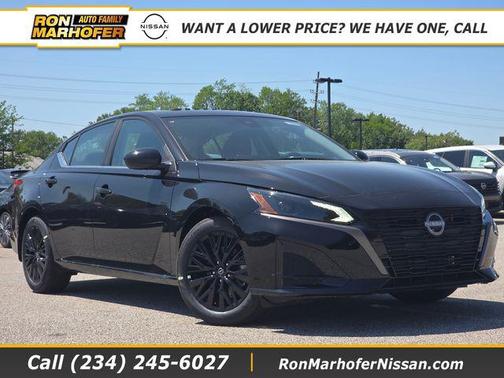 Super Black Clearcoat 2026 Nissan Altima 2.5 SV