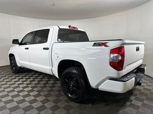 2020 Toyota Tundra SR5