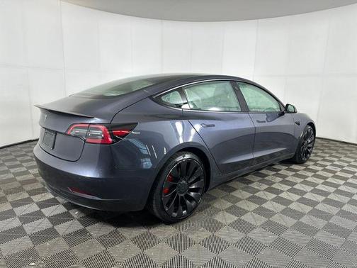 2023 Tesla Model 3 Performance