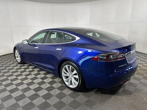 2016 Tesla Model S 75D