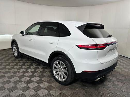 2019 Porsche Cayenne Cayenne