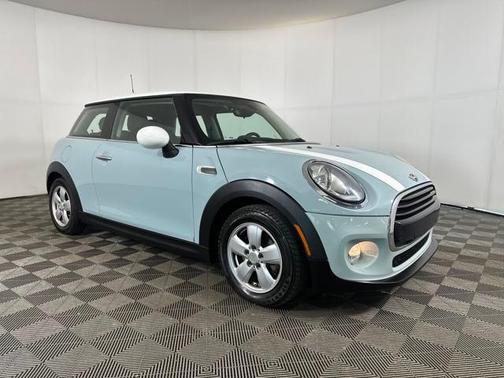 2018 MINI Hardtop Cooper