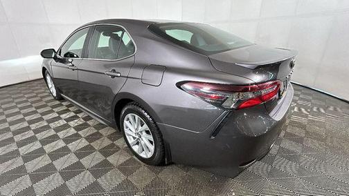 Predawn Gray Mica 2024 Toyota Camry SE