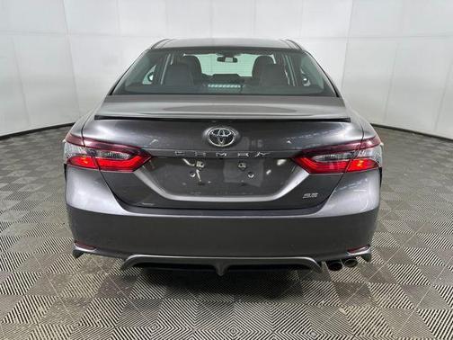 Pre-Dawn Grey Mica 2024 Toyota Camry SE