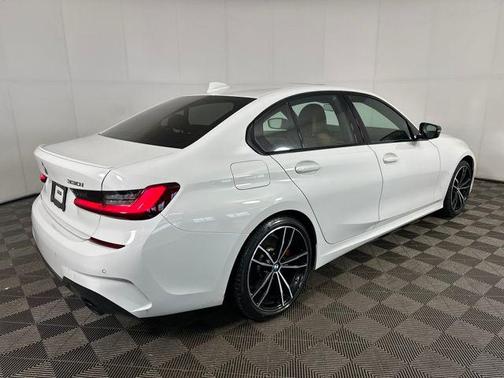 2022 BMW 330 xDrive