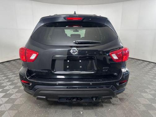 2020 Nissan Pathfinder SV 4WD