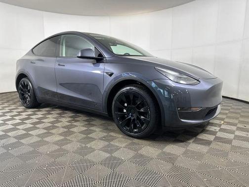 2023 Tesla Model Y Long Range Dual Motor All-Wheel Drive