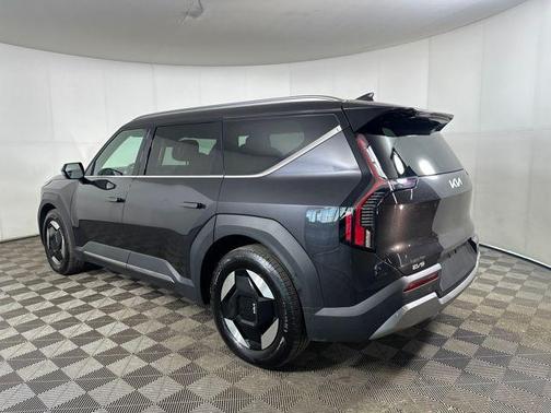 Panthera Metal 2024 Kia EV9 Wind