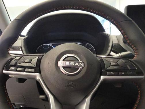 2025 Nissan Altima SR AWD