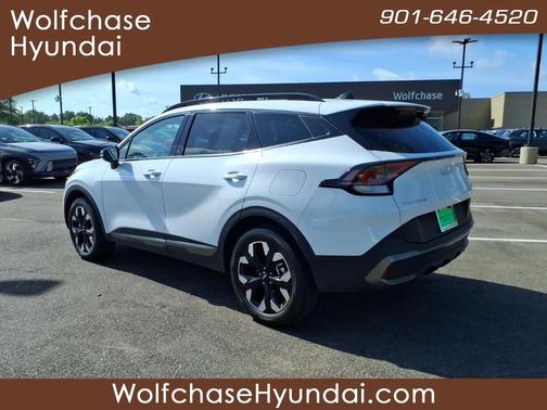 Glacial White Pearl 2024 Kia Sportage X-Line