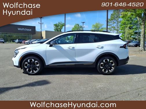 Glacial White Pearl 2024 Kia Sportage X-Line