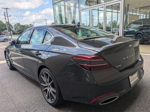 2026 Genesis G70 2.5T Prestige