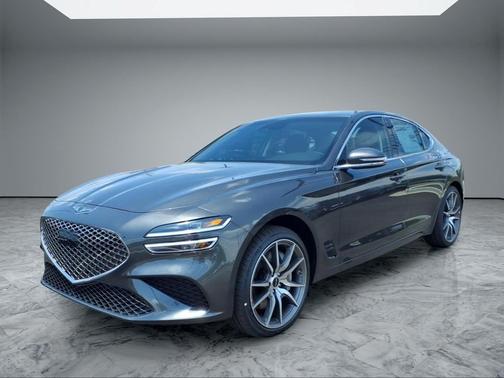 Makalu Gray 2026 Genesis G70 2.5T