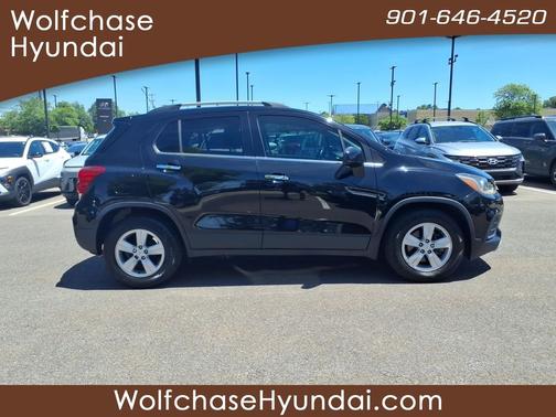 Mosaic Black Metallic 2020 Chevrolet Trax LT