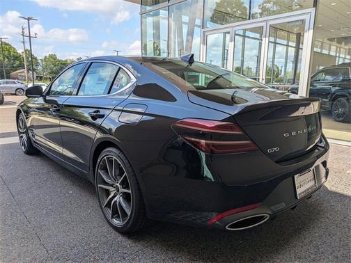 2026 Genesis G70 2.5T Prestige