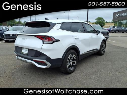Glacial White Pearl 2025 Kia Sportage EX