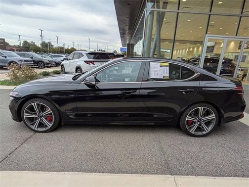 2025 Genesis G70 3.3T Sport Advanced