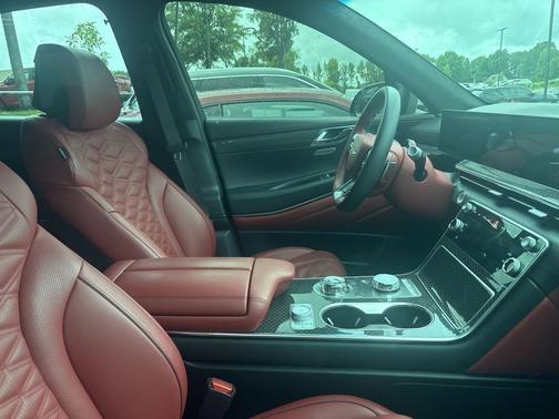 Savile Silver 2025 Genesis GV80 Coupe 3.5T e-SC