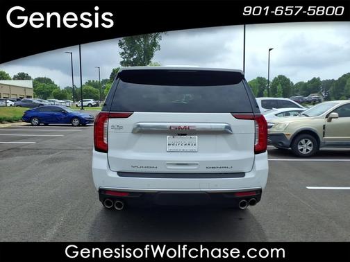 Summit White 2023 GMC Yukon XL Denali