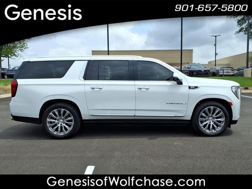 Summit White 2023 GMC Yukon XL Denali