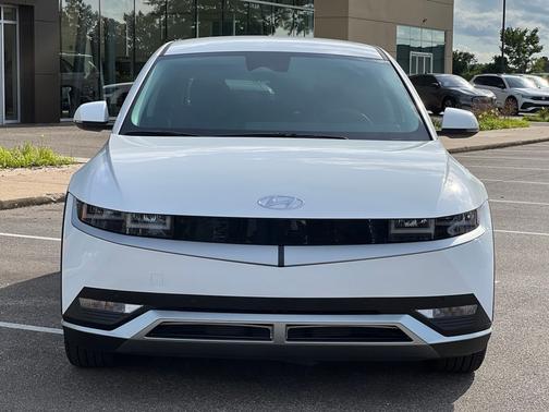 Atlas White 2024 Hyundai IONIQ 5 SEL