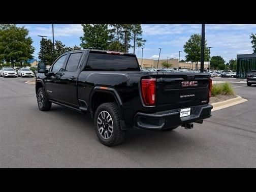 Onyx Black 2023 GMC Sierra 2500 AT4