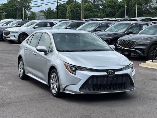 Classic Silver Metallic 2021 Toyota Corolla LE