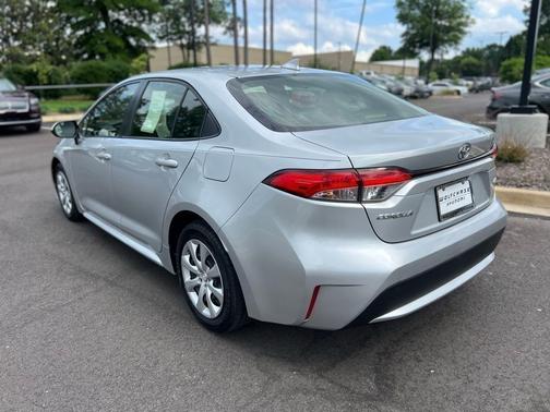 Classic Silver Metallic 2021 Toyota Corolla LE